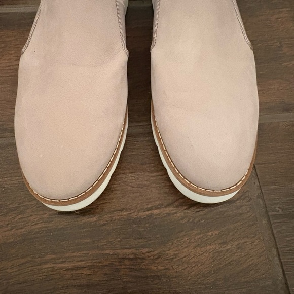 Franco Sarto Women's Beige Slip-On Loafers - Picture 5 of 6